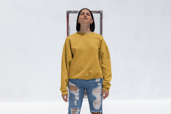 Unisex Sweatshirt – Mustred yellow