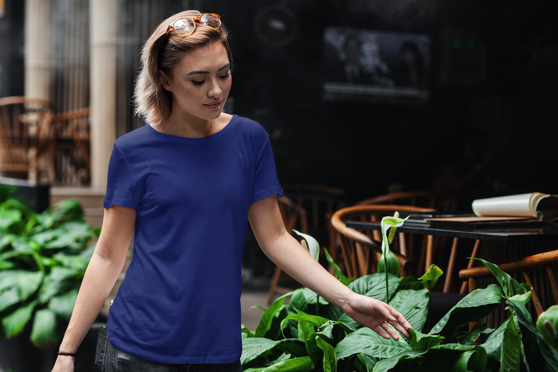 Navy Blue Short sleeve t-shirt for women (2) Navy Blue Short sleeve t-shirt for women