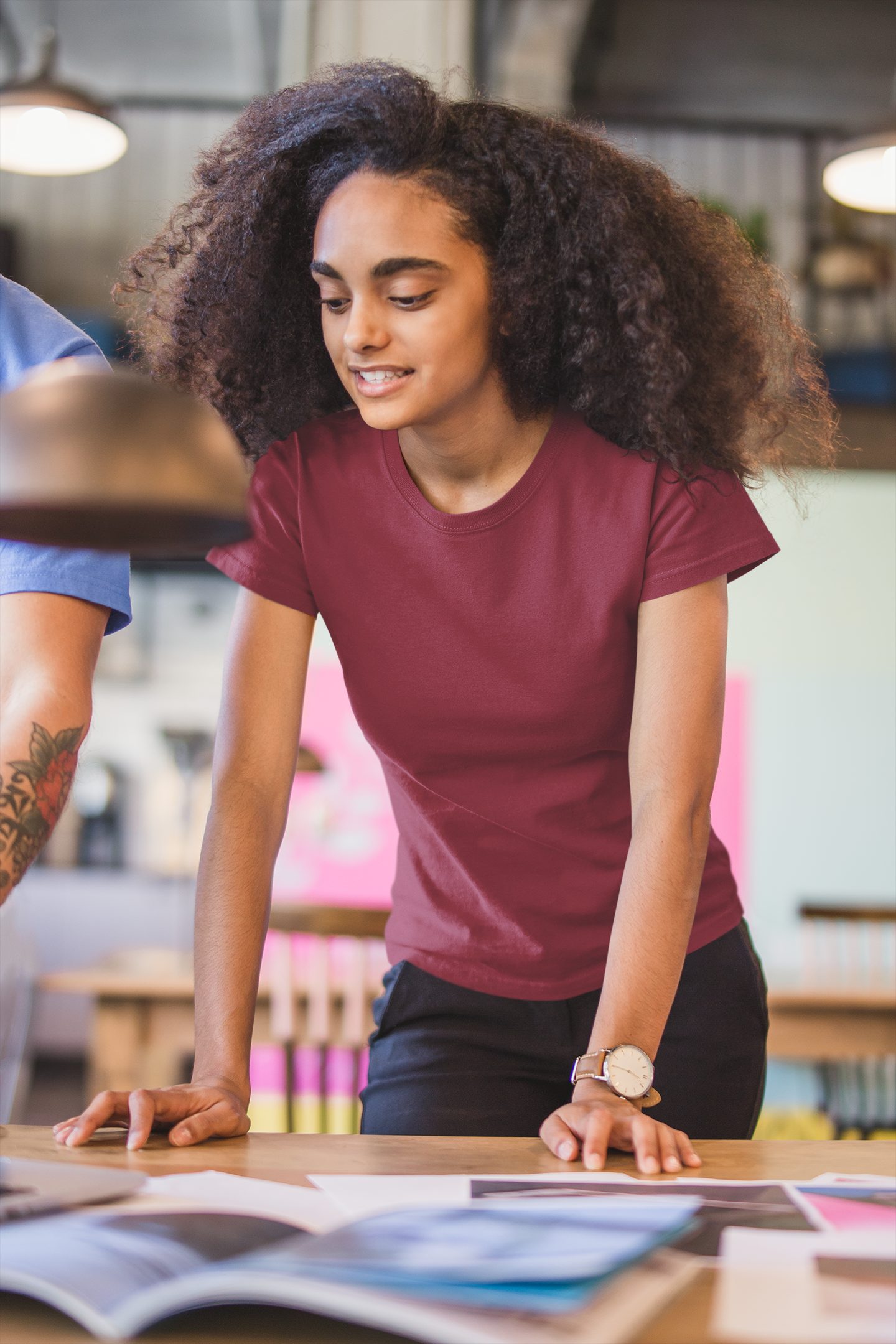 maroon Short sleeve t-shirt for women (2) maroon Short sleeve t-shirt for women