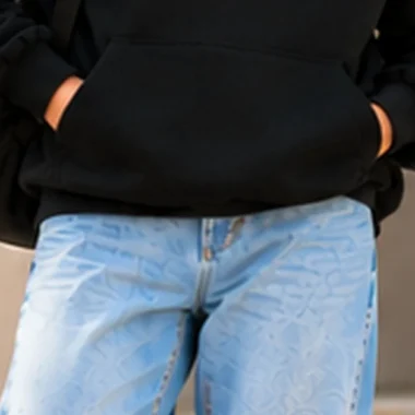 How to Style Oversized T-Shirts for Men: 6 Easy Looks